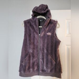 Super Soft Dusty Purple The North Face Vest